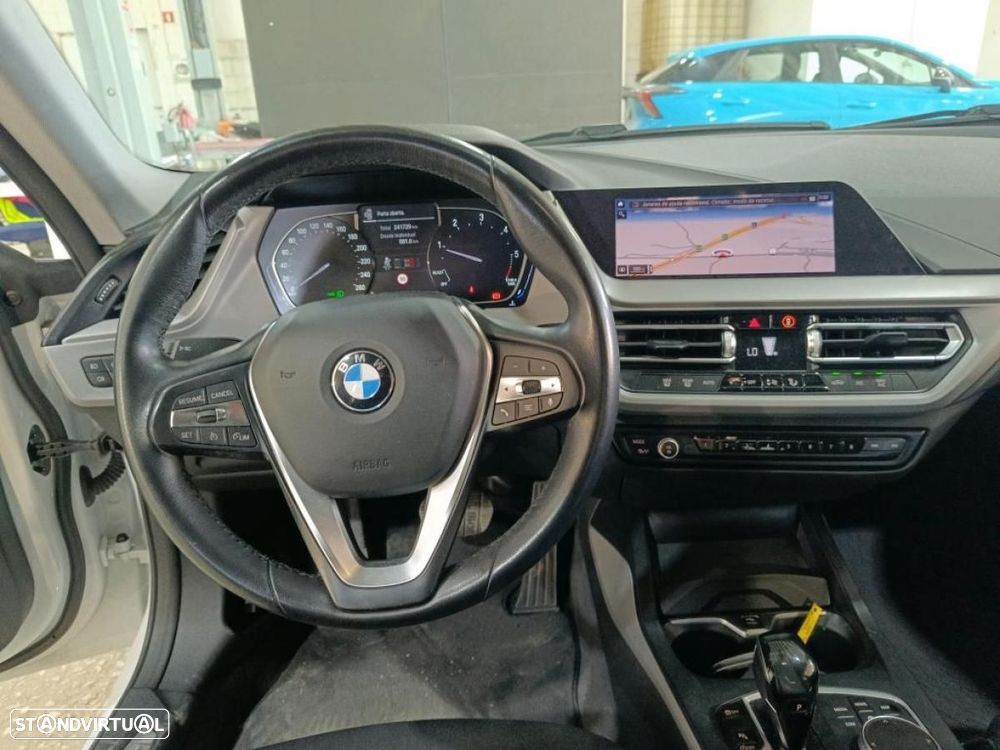 BMW 216 Gran Coupé d Advantage - 3