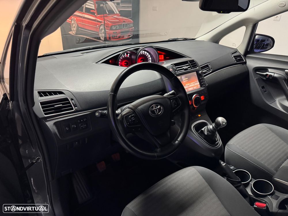 Toyota Verso 1.6 D-4D Exclusive - 13