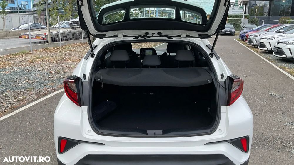 Toyota C-HR 1.8 HSD 122 CP 4x2 CVT Core - 14