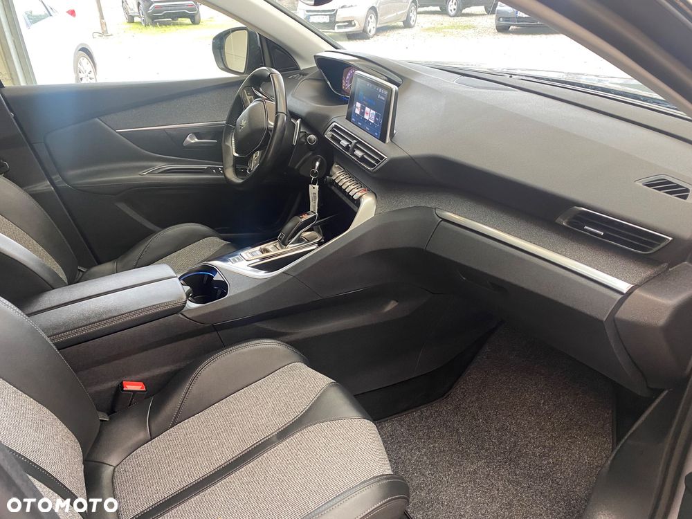 Peugeot 3008 BlueHDi 180 Stop & Start EAT8 Allure - 20