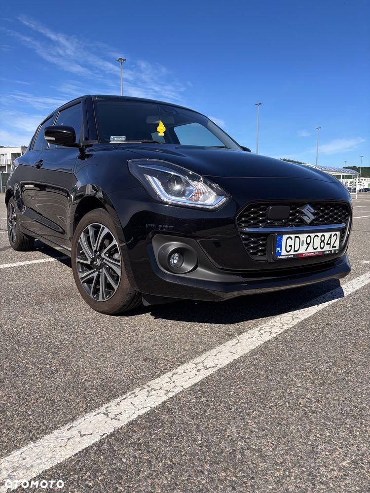 Suzuki Swift 1.2 Dualjet SHVS Premium Plus - 1