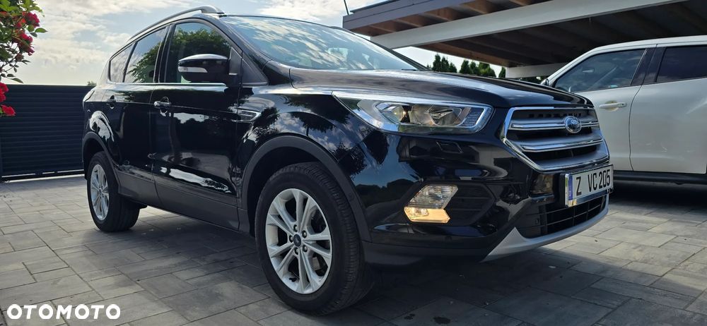 Ford Kuga 1.5 EcoBoost 2x4 Business Edition - 6