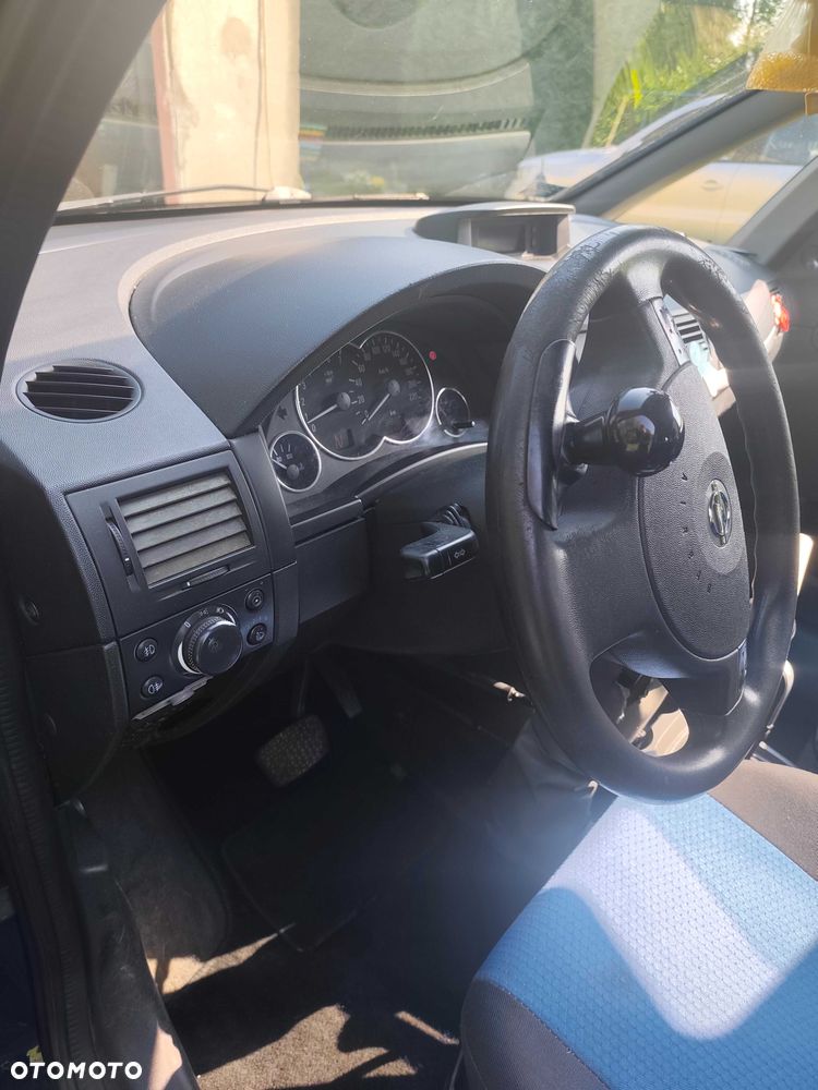 Opel Meriva - 4