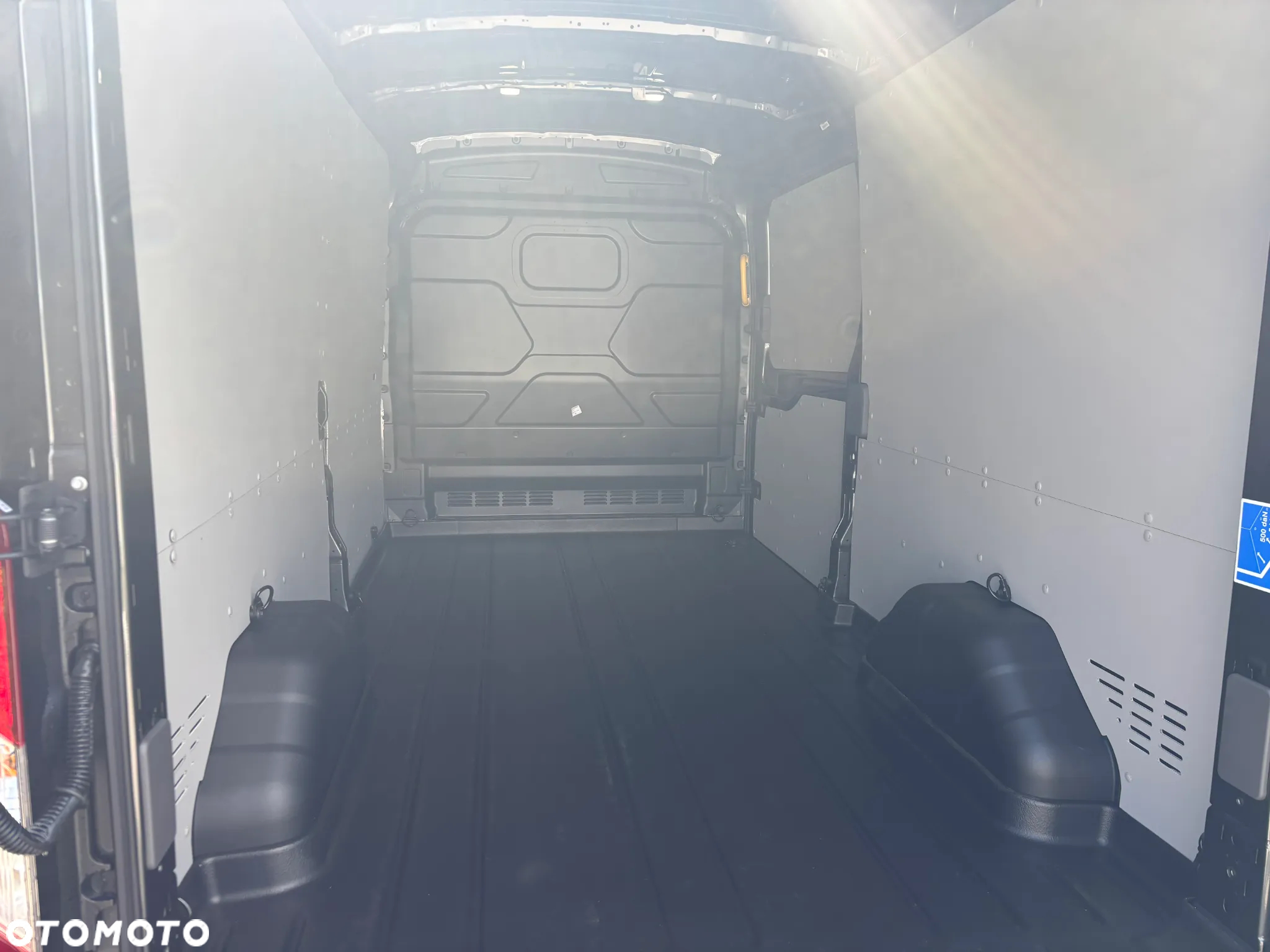 Ford Transit - 7