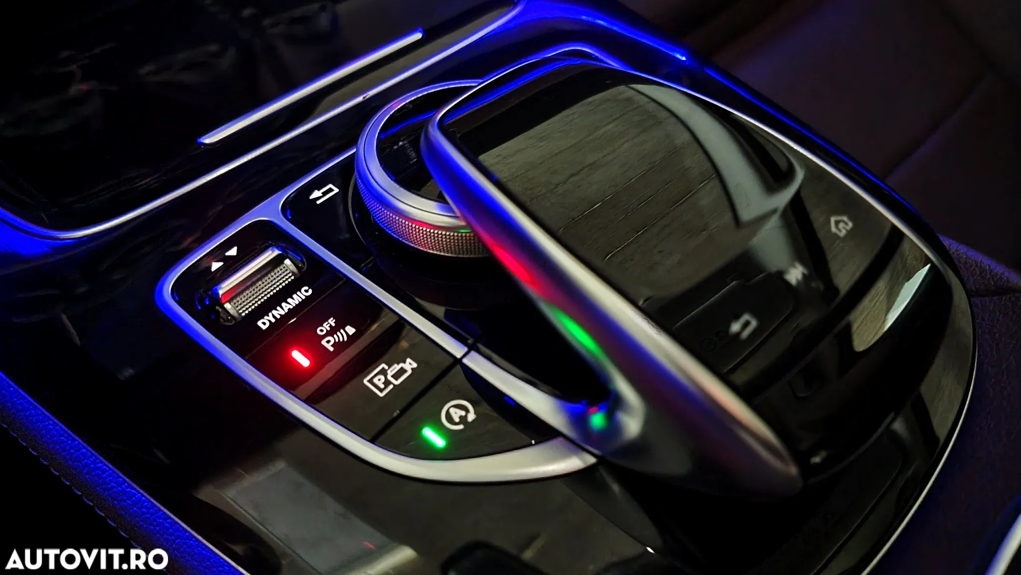 Mercedes-Benz E 220 d T 9G-TRONIC Avantgarde - 35