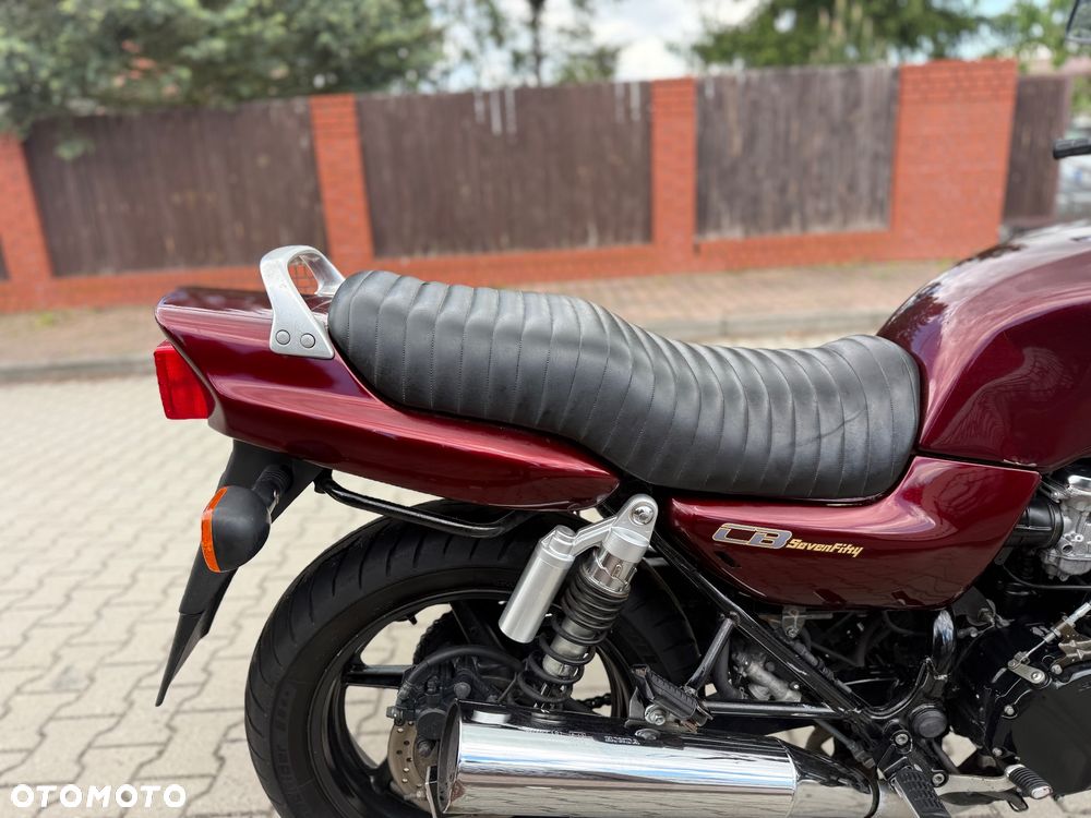 Honda CB - 9