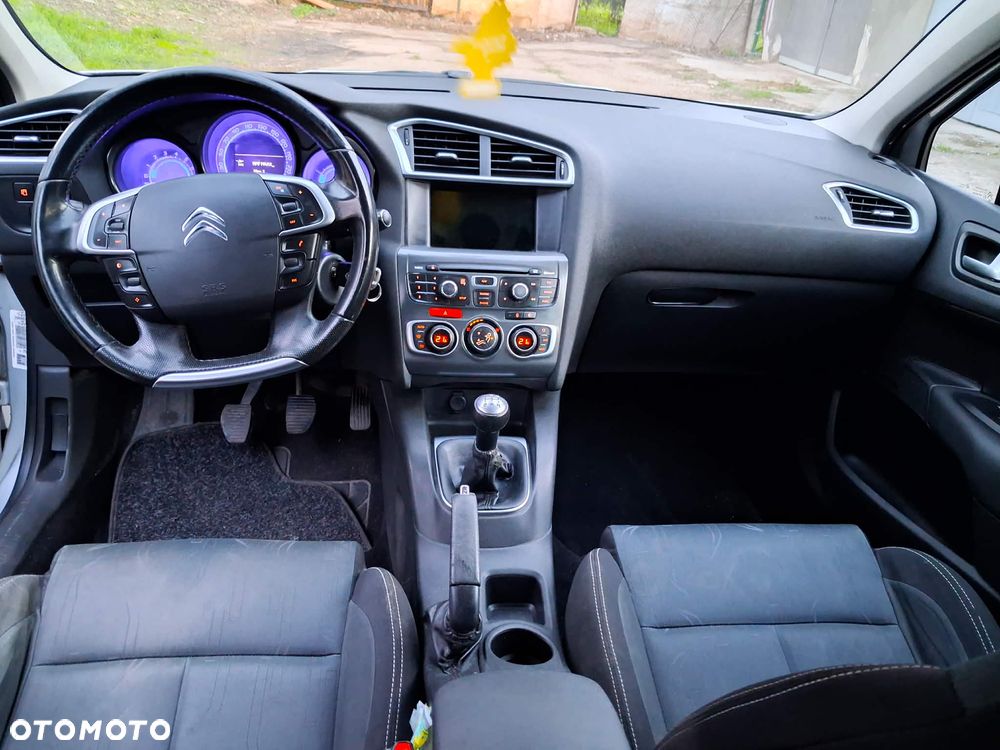Citroën C4 HDi 90 Attraction - 9