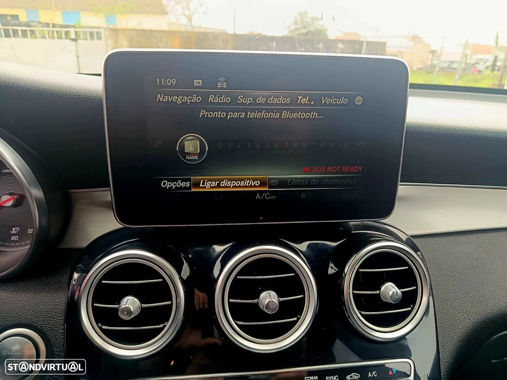 Mercedes-Benz GLC 250 d 4Matic 9G-TRONIC AMG Line - 24