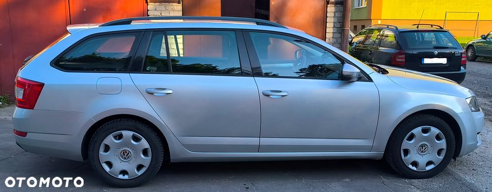 Skoda Octavia 1.6 TDI Ambition - 4