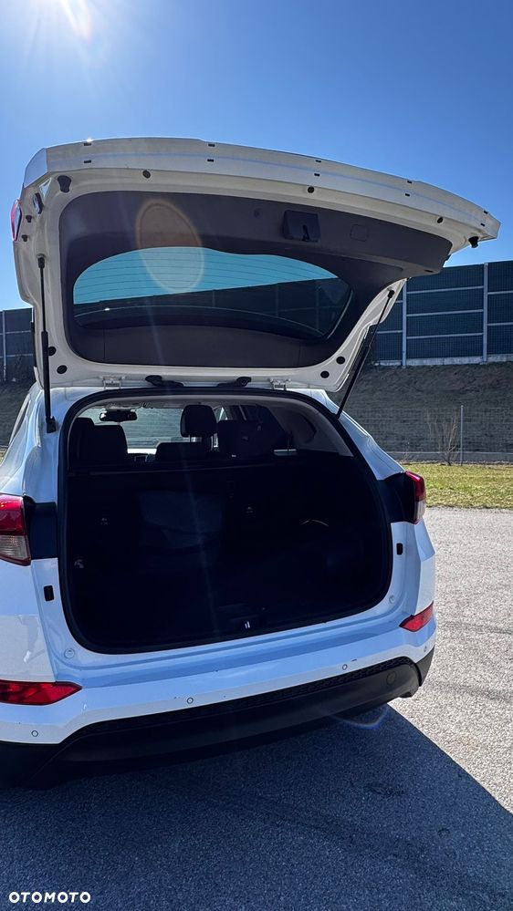 Hyundai Tucson 1.7 CRDI BlueDrive Comfort 2WD DCT - 6