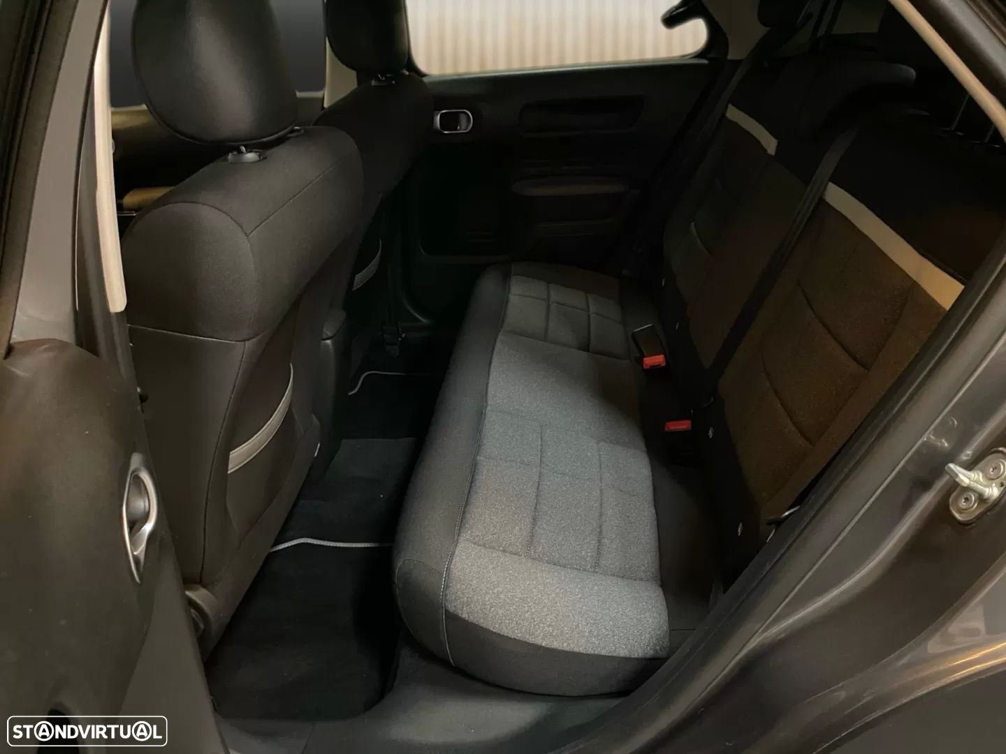 Citroën C4 Cactus 1.2 PureTech Shine Pack - 18