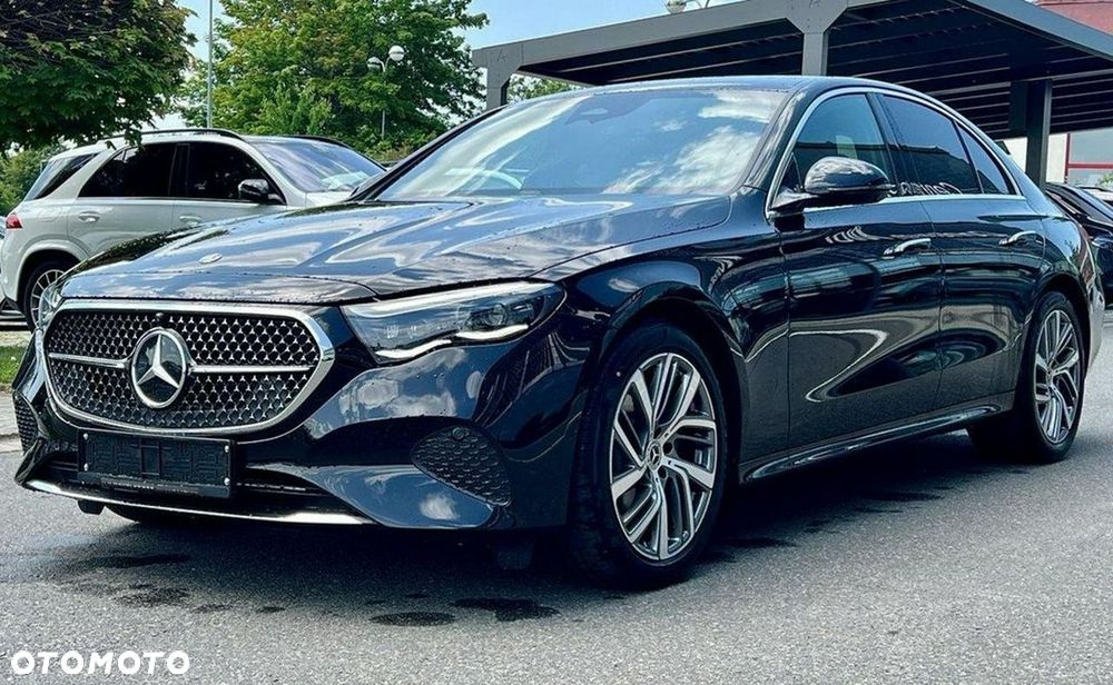 Mercedes-Benz Klasa E - 14
