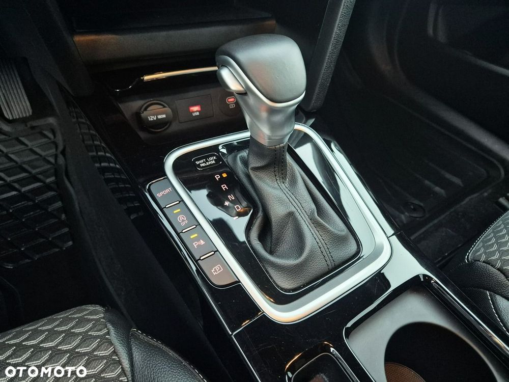 Kia Ceed 1.5 T-GDI Tribute DCT - 30