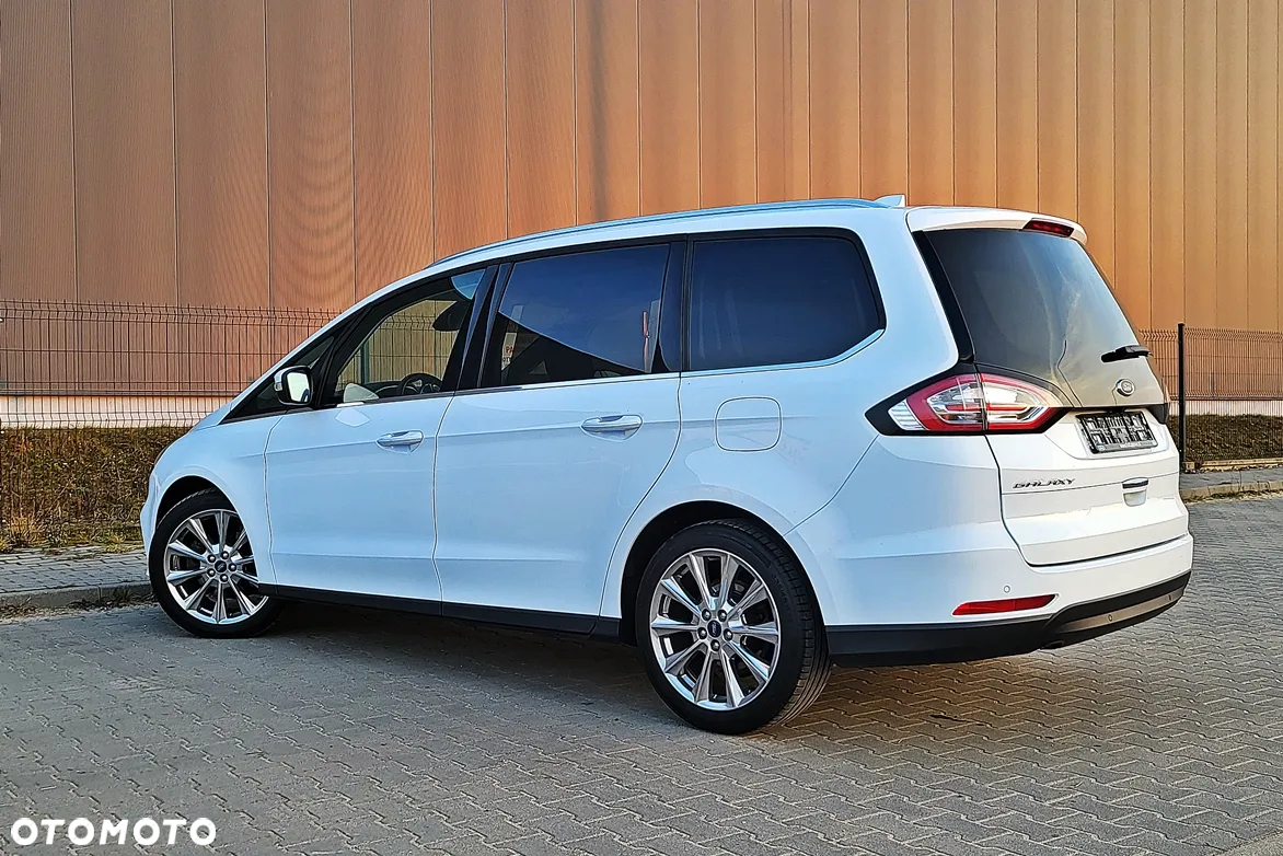 Ford Galaxy - 9