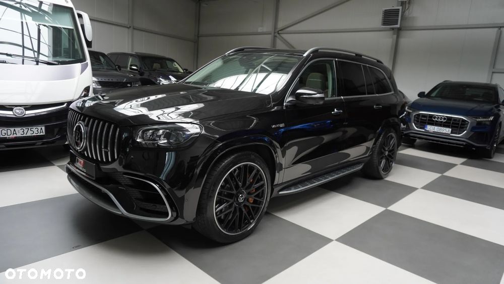 Mercedes-Benz GLS - 1
