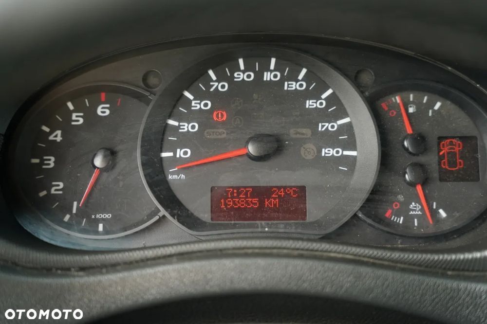 Renault MASTER / WYWROTKA - 2,8 M /  BRYGADÓWKA - 6 MIEJSC / MANUAL / SPROWADZONA - 39