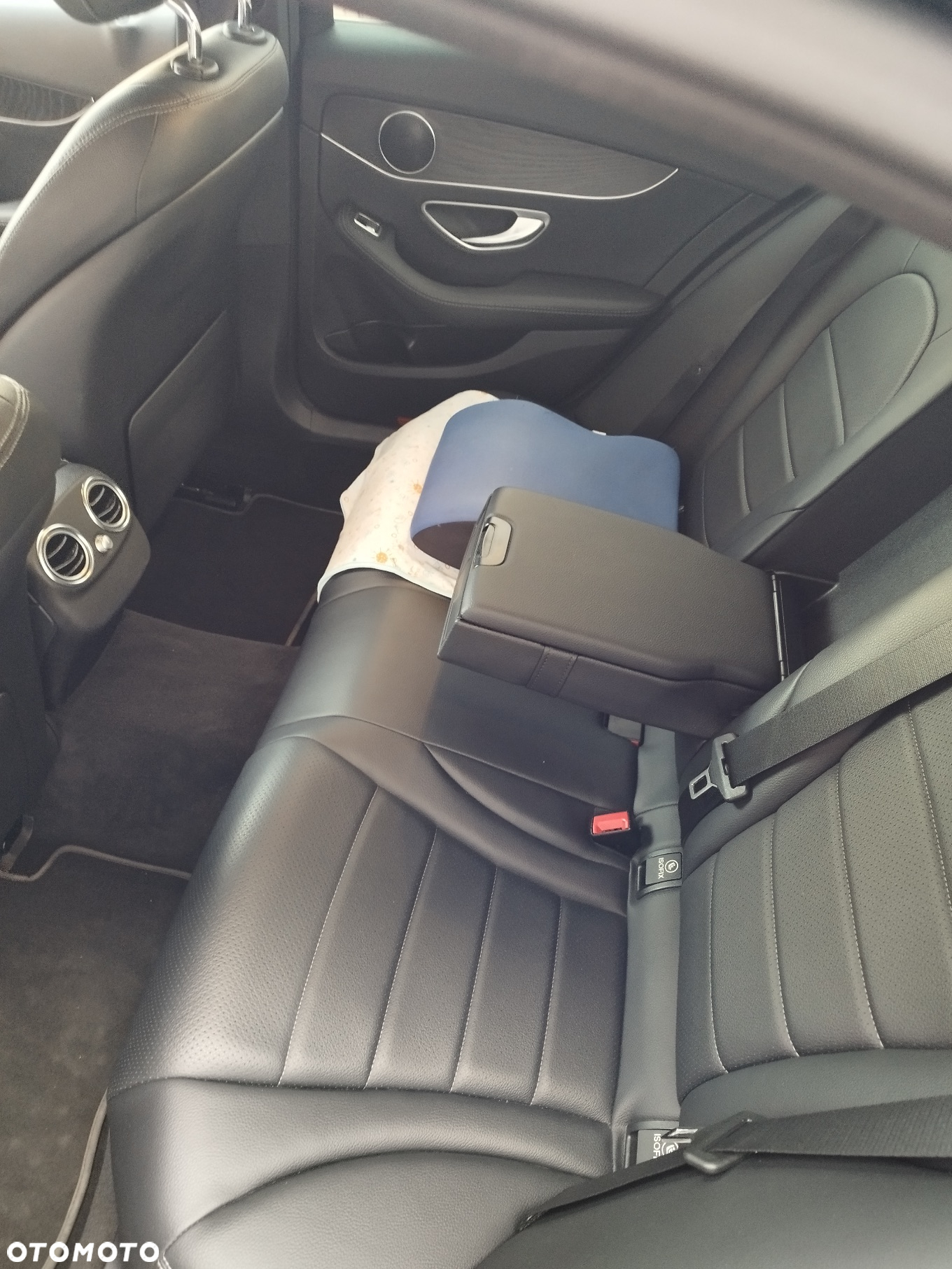 Mercedes-Benz Klasa C 300 7G-TRONIC - 6