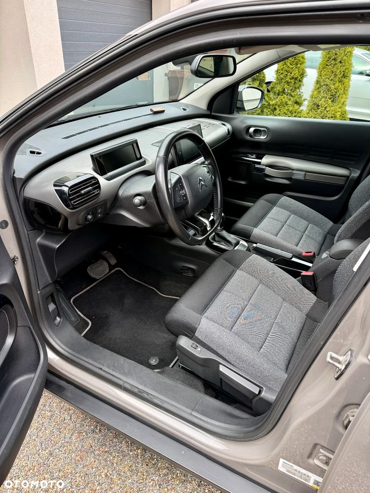 Citroën C4 Cactus 1.2 PureTech GPF Shine S&S EAT6 - 5