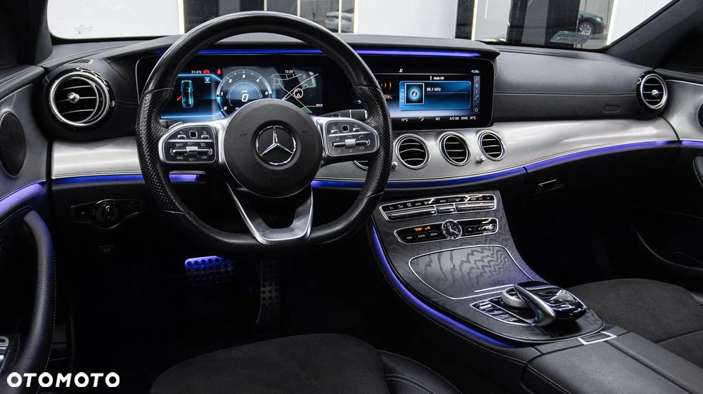 Mercedes-Benz Klasa E 220 d 4-Matic AMG - 15