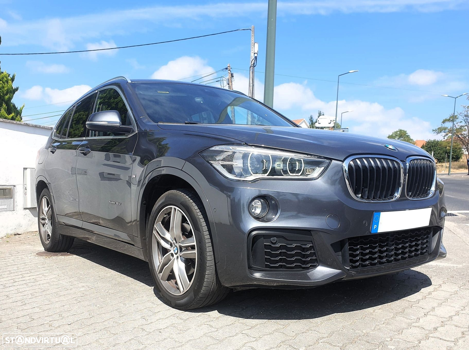 BMW X1 16 d sDrive Pack M - 4