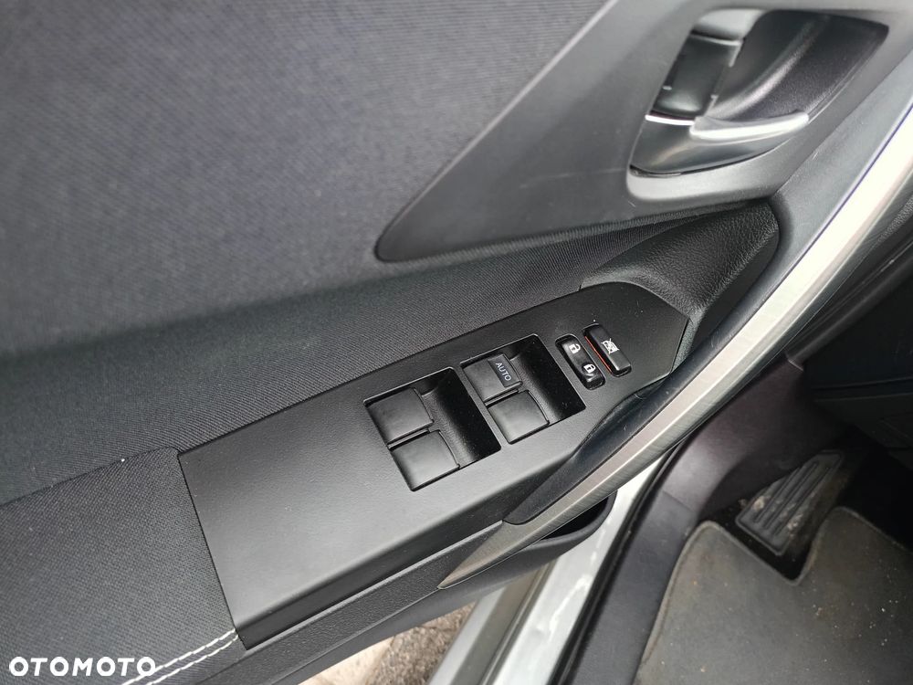Toyota Auris 1.6 Edition - 28