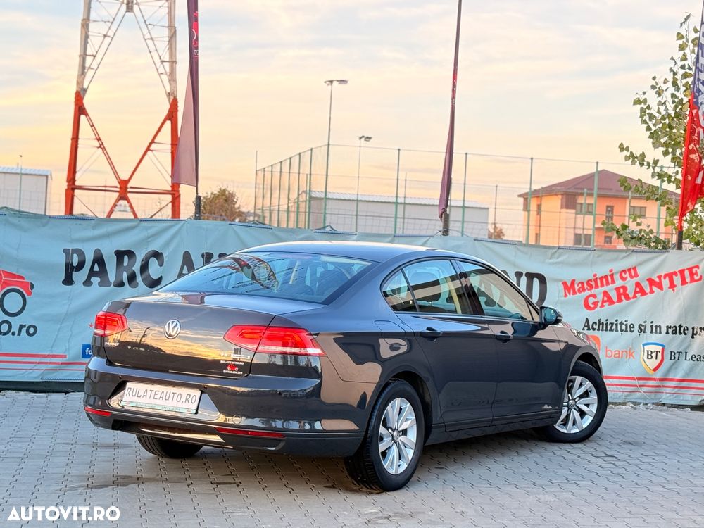 Volkswagen Passat 1.4 TSI Trendline - 4