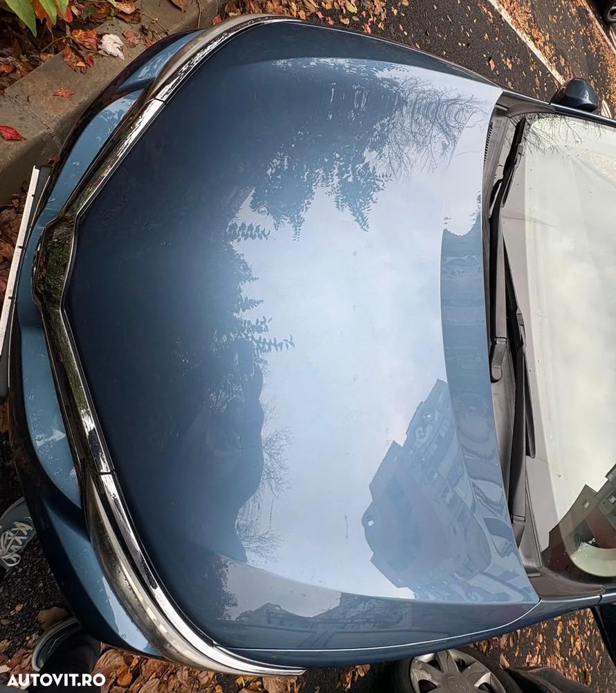 Toyota Auris 1.6 L Valvematic Luna - 8