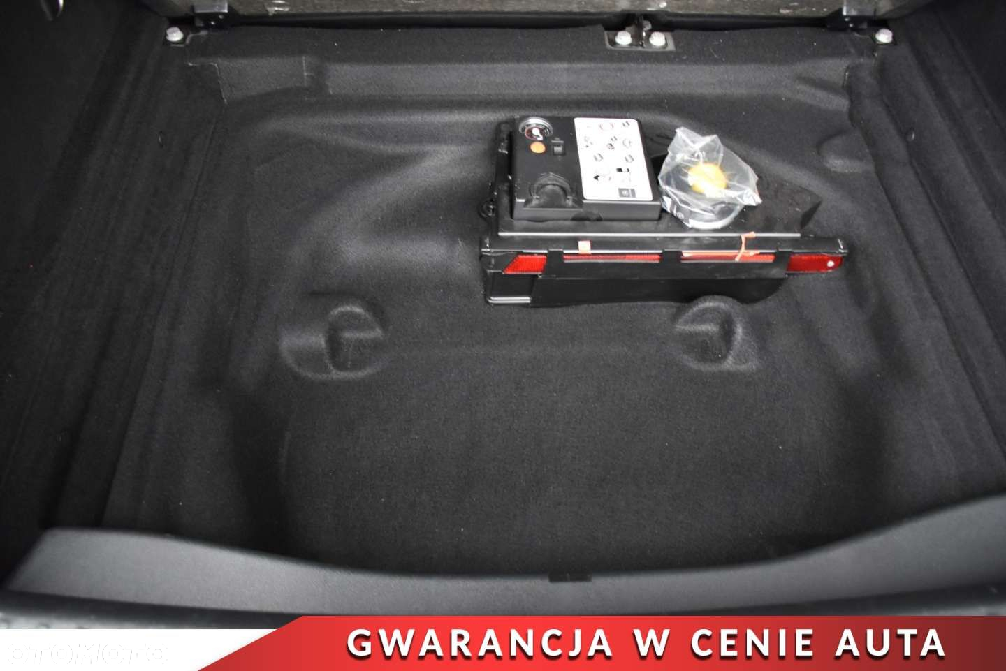 Mercedes-Benz GLA 200 7G-DCT Urban - 26