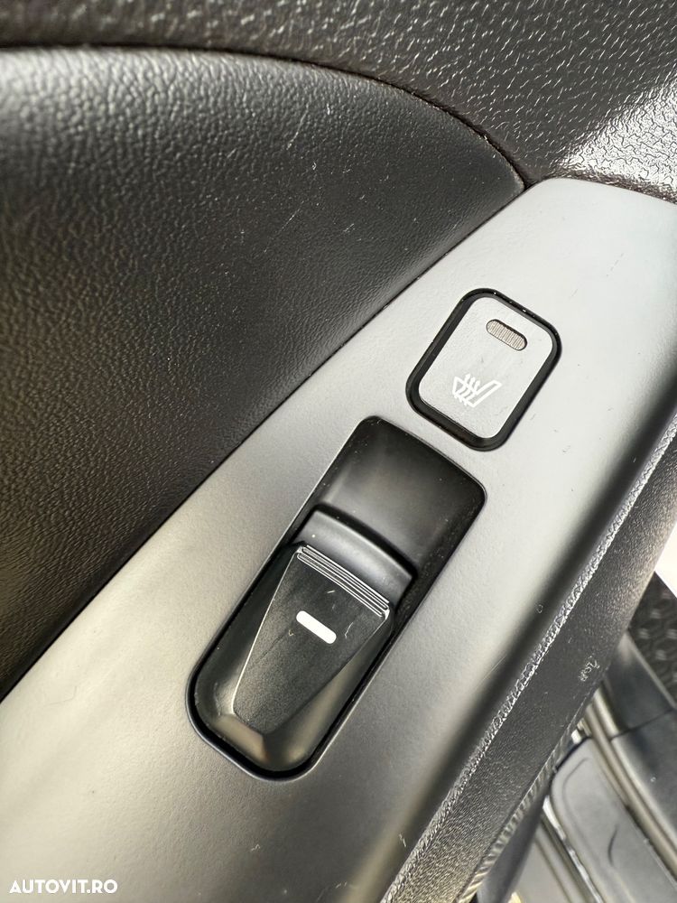 Hyundai ix35 2.0 CRDI 4WD Premium - 12