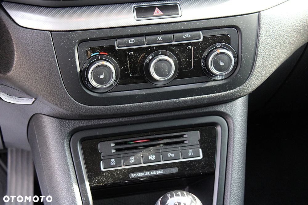Volkswagen Sharan - 17