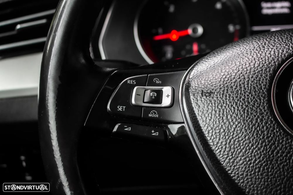 VW Passat Variant 1.6 TDI (BlueMotion ) Comfortline - 13