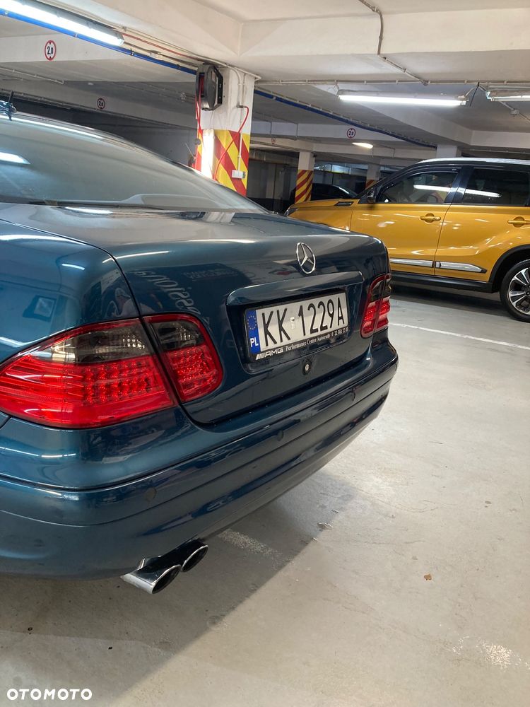 Mercedes-Benz CLK - 9