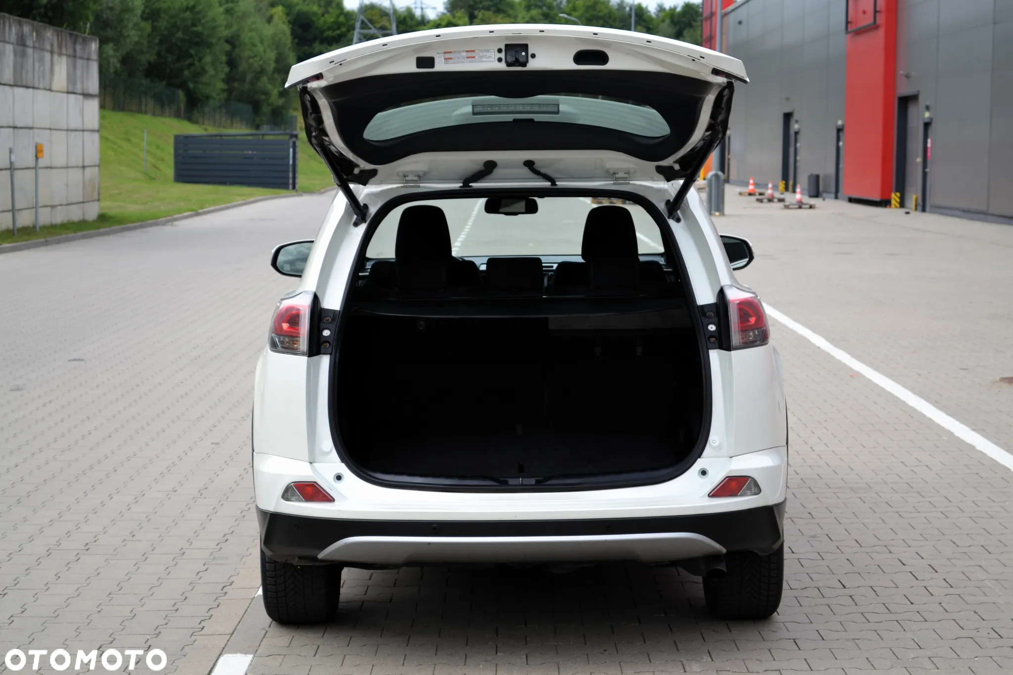 Toyota RAV4 2.0 Prestige 4x4 MS - 28