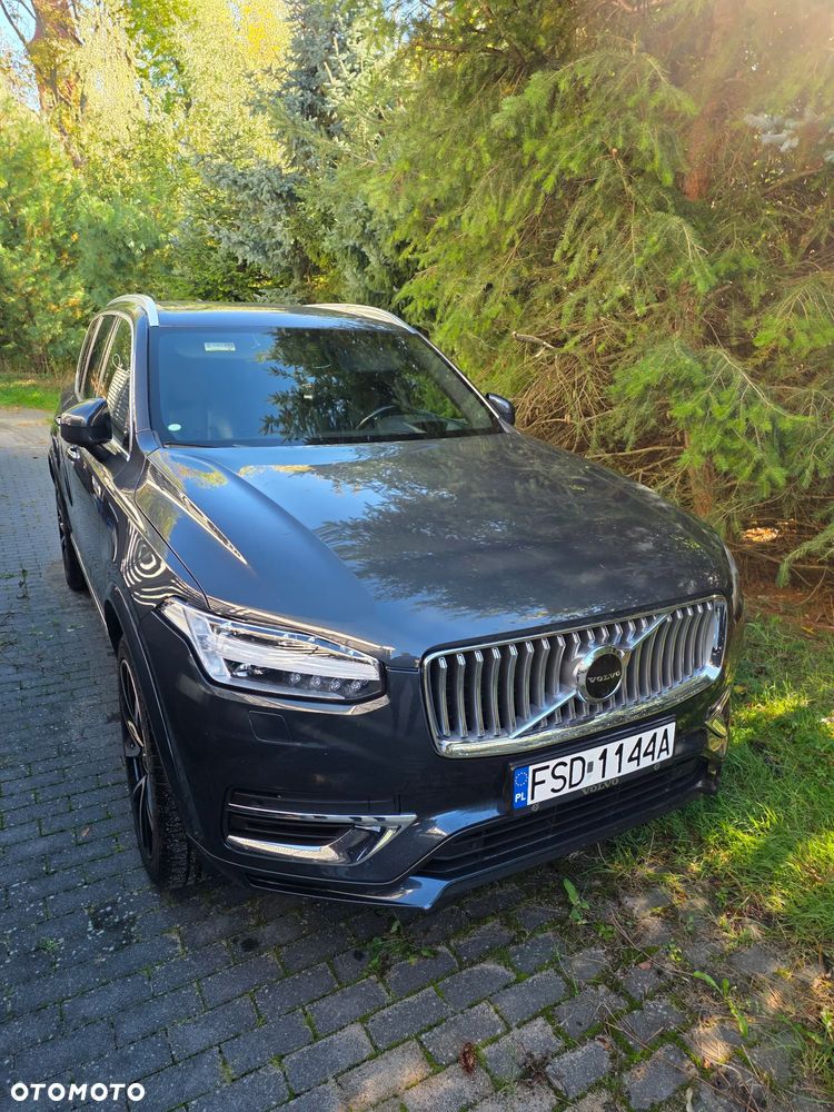 Volvo XC 90 - 9