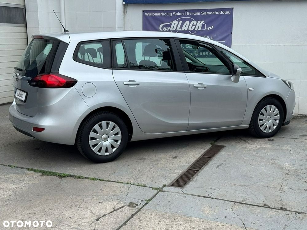 Opel Zafira - 19