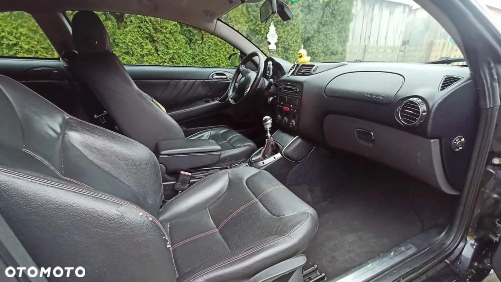 Alfa Romeo GT 1.9JTD 16V Progression - 6