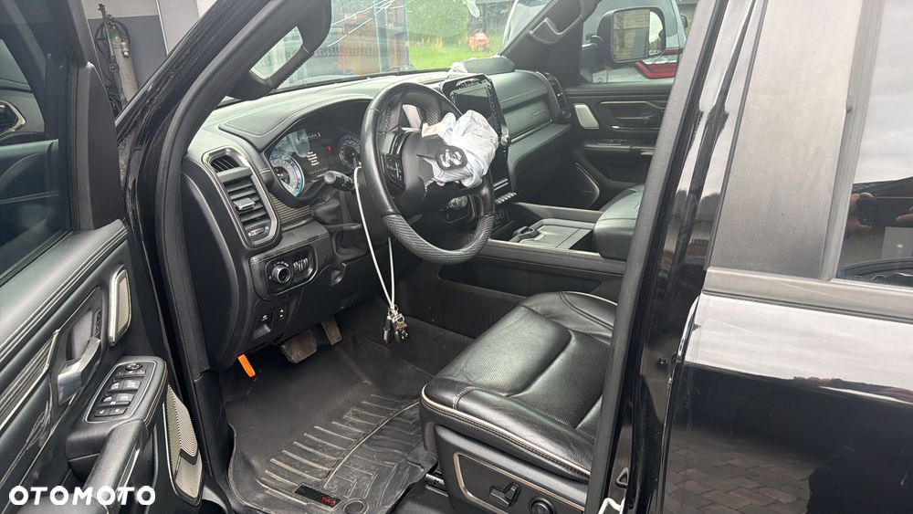 RAM 1500 Crew Cab Limited - 4