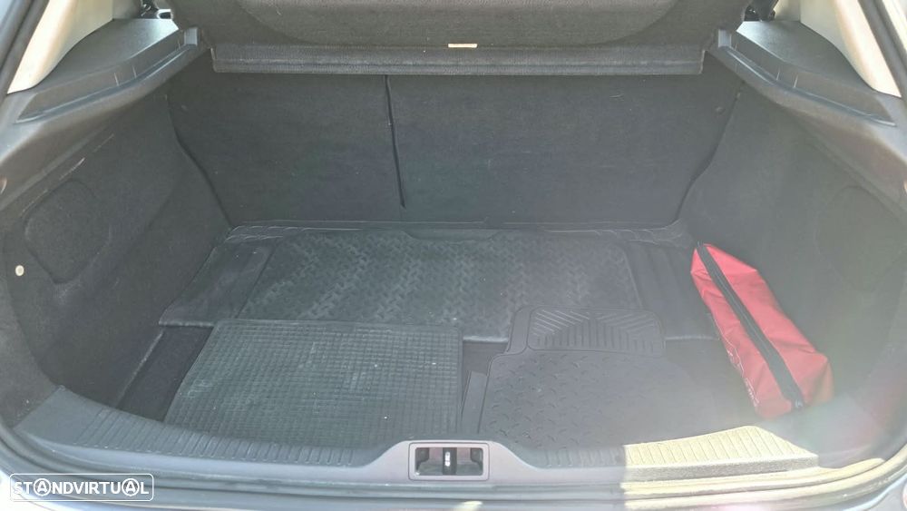 Renault Mégane 1.5 dCi Dynamique - 8