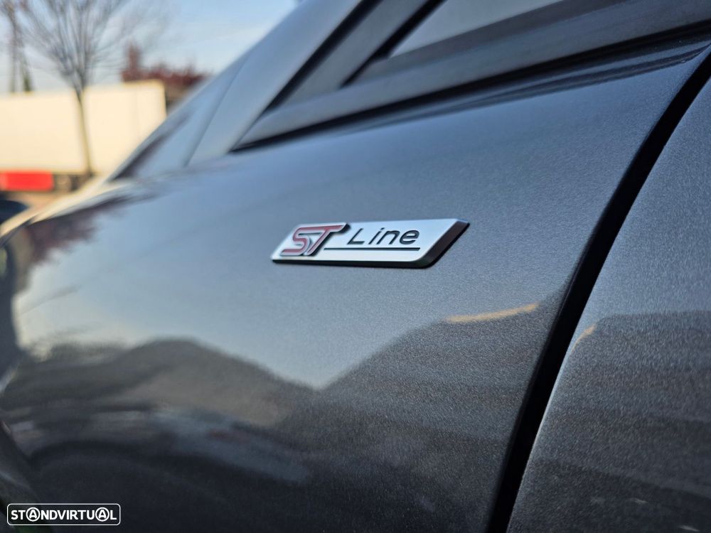 Ford Fiesta 1.0 EcoBoost MHEV ST-Line X - 23