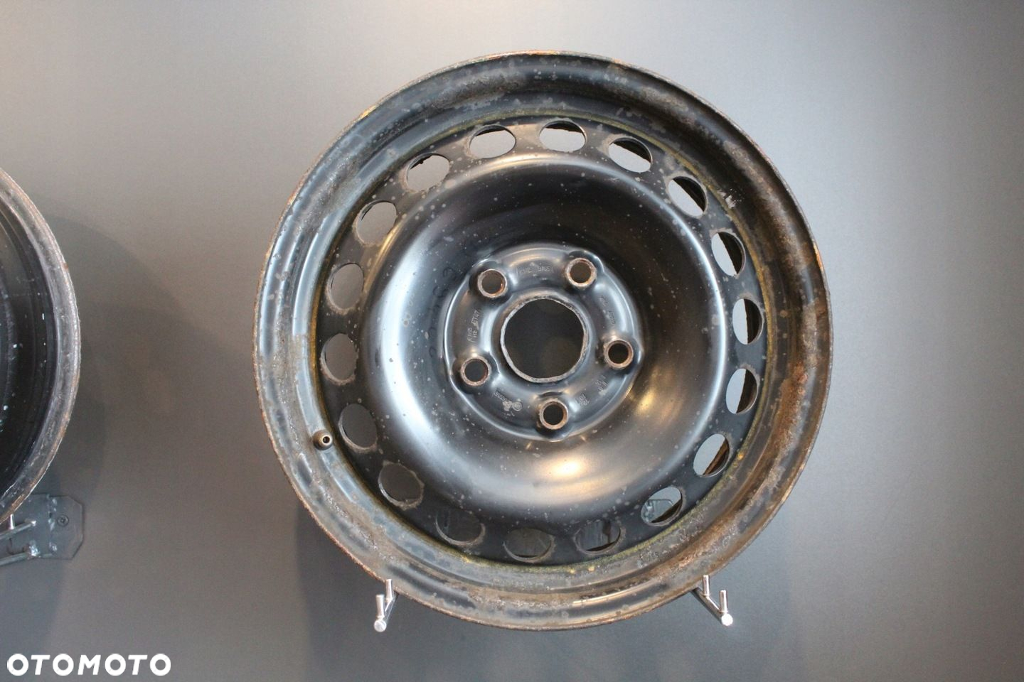 Felgi 15 5x112 Skoda Octavia II F7545-23 - 4