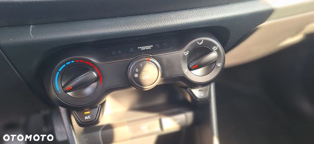 Kia Picanto 1.0 L - 27