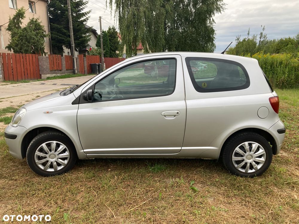 Toyota Yaris 1.0 Base - 7