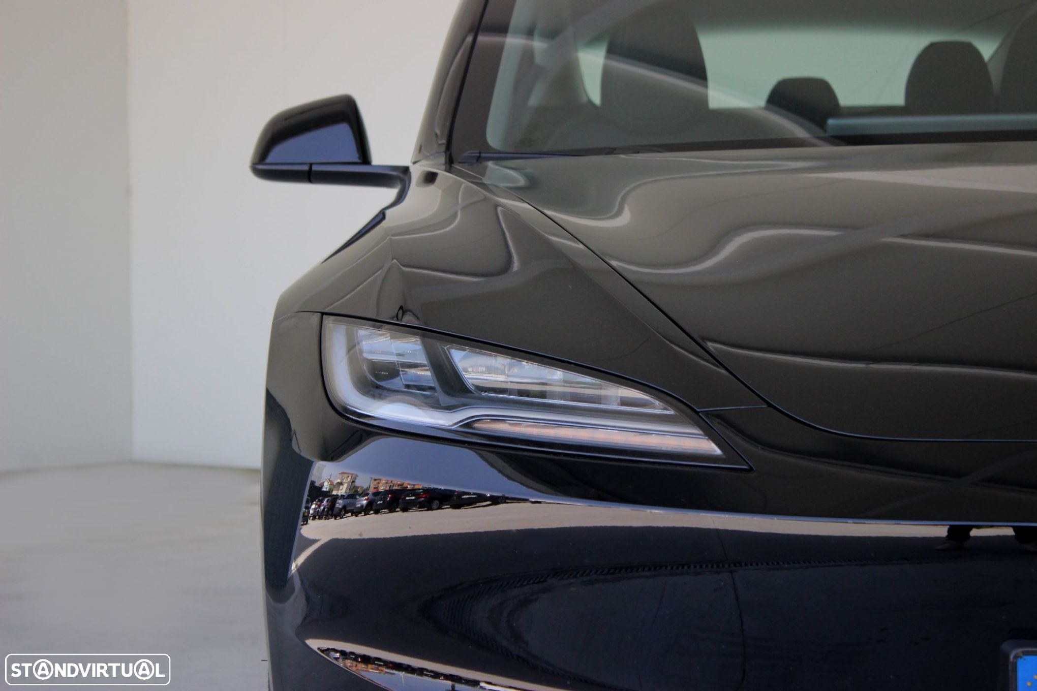 Tesla Model 3 - 3