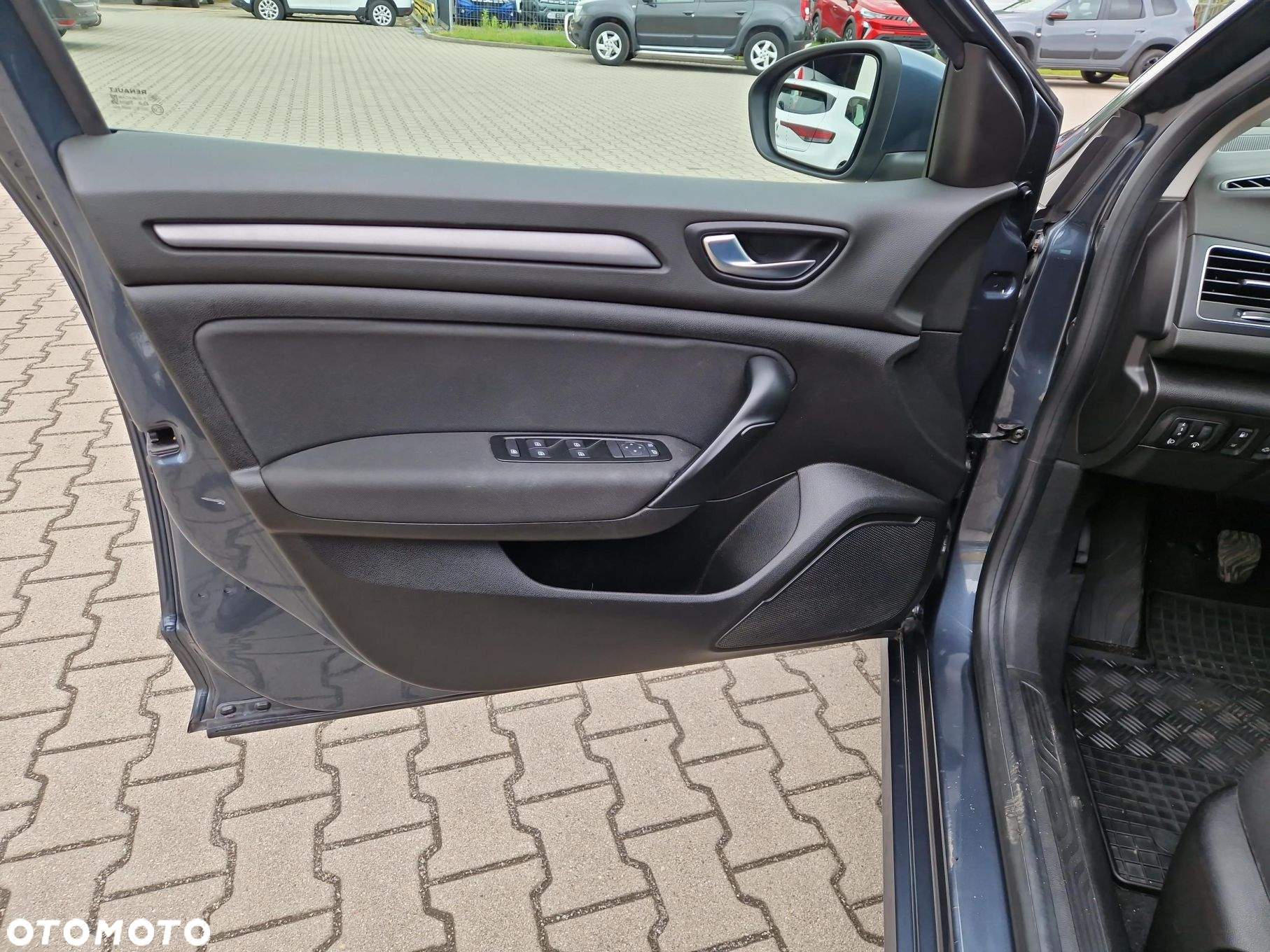 Renault Megane 1.3 TCe Zen - 10