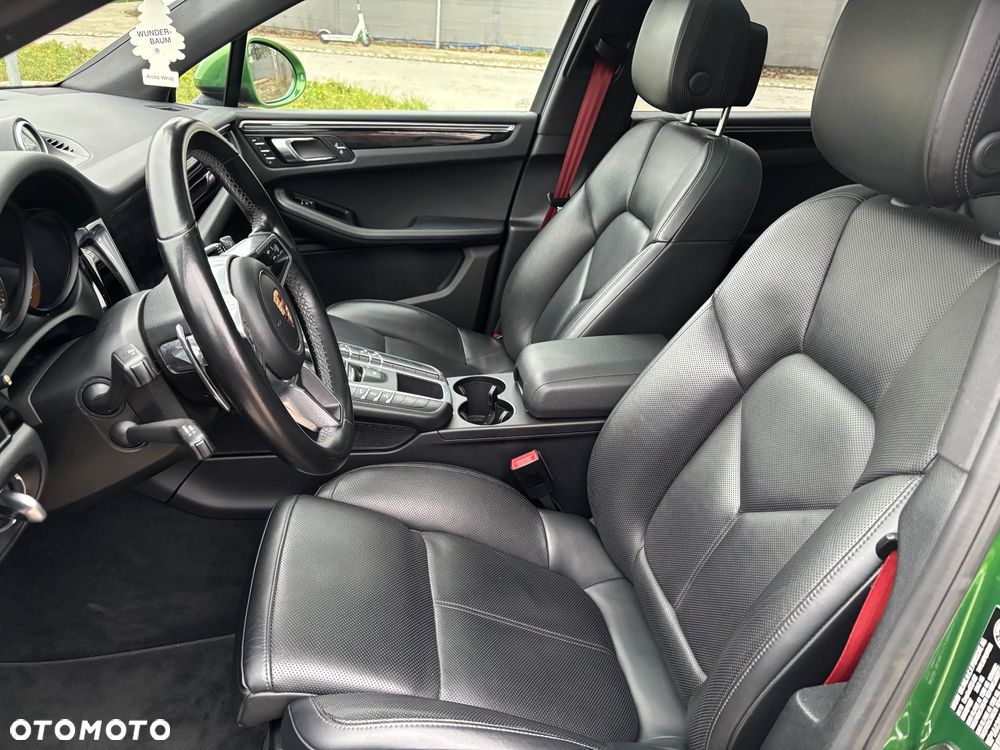 Porsche Macan PDK - 16