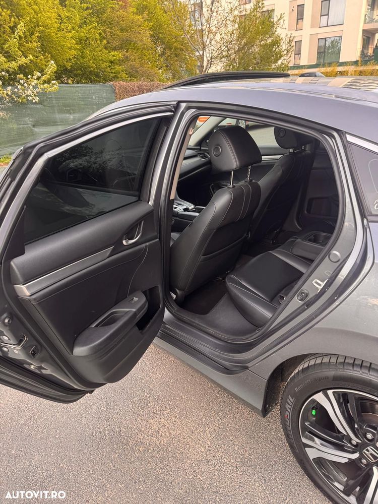 Honda Civic 1.5 VTEC Turbo CVT Prestige - 13