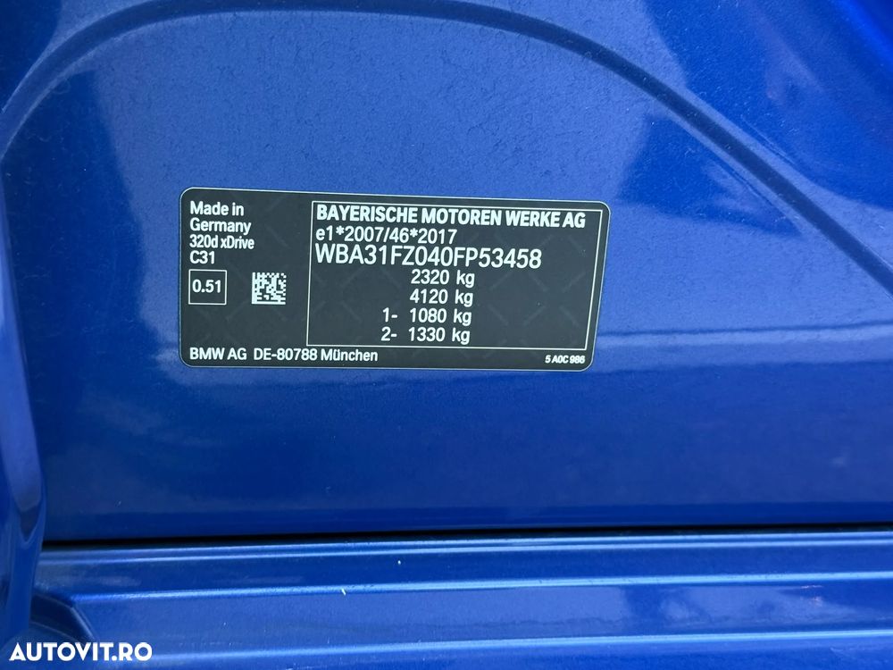 BMW Seria 3 320d xDrive AT MHEV - 13