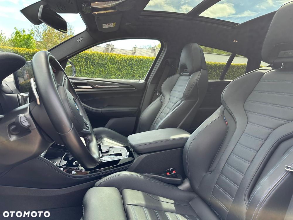 BMW X4 xM40i mHEV - 16
