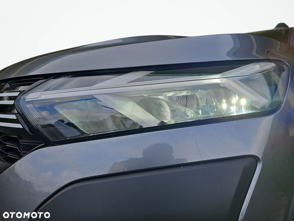 Dacia Sandero - 32