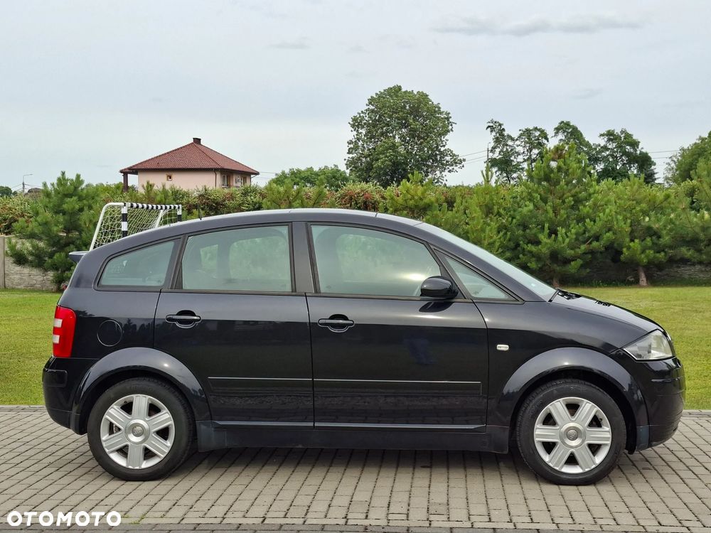 Audi A2 1.6 FSI - 8